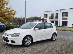 Weiß Gebraucht 2008 VW Golf V Edition Limousine | 4.750 € (Etwas zu teuer)