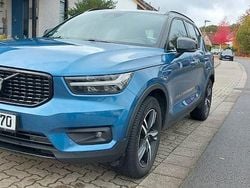 Blau Gebraucht 2019 Volvo XC40 R-Design SUV | 24.700 € (Guter Preis)