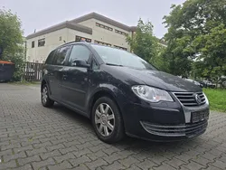 Schwarz Gebraucht 2008 VW Touran United Van / Kleinbus | 2.999 € (Guter Preis)