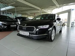 Blackmagicperleffekt Gebraucht 2024 Skoda Octavia Selection Kombi | 28.995 € (Fairer Preis)