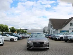 Dakotagrau metallic Gebraucht 2014 Audi A3 Sportback Ambition Limousine | 14.900 € (Fairer Preis)
