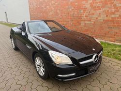 Obsidianschwarz Gebraucht 2011 Mercedes SLK200 Cabrio | 12.490 € (Guter Preis)