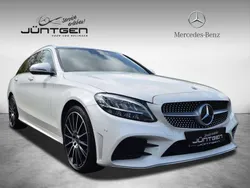 Weiß Gebraucht 2020 Mercedes C180 AMG Limousine | 25.333 € (Fairer Preis)