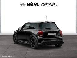 Schwarz Gebraucht 2021 Mini John Cooper Works Kleinwagen | 24.890 € (Etwas zu teuer)