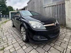 Schwarz Gebraucht 2006 Opel Astra Cabriolet Edition Cabrio | 5.000 € (Teuer)