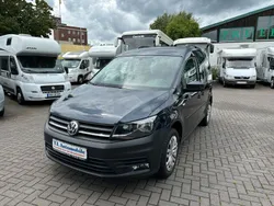 Blau Gebraucht 2020 VW Caddy Van / Kleinbus | 19.999 € (Etwas zu teuer)