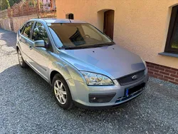 Blau Gebraucht 2007 Ford Focus Limousine | 2.249 € (Fairer Preis)