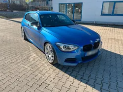 Blau Gebraucht 2013 BMW M135 Performance Kleinwagen | 18.000 € (Fairer Preis)