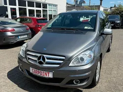 Grau Gebraucht 2009 Mercedes 170 Van / Kleinbus | 6.950 €