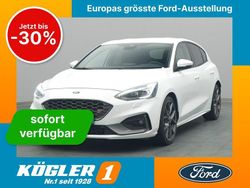 Frozen white Gebraucht 2019 Ford Focus ST Limousine | 21.970 € (Fairer Preis)