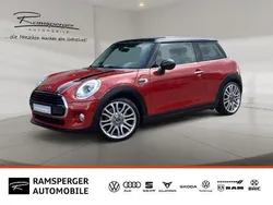 Blazing red (metallic) Gebraucht 2015 Mini Cooper Kleinwagen | 12.490 € (Guter Preis)