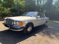 Weiß Gebraucht 1978 Mercedes 280 Coupé | 17.999 €