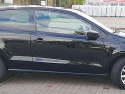 Schwarz Gebraucht 2015 VW Polo LOUNGE Limousine | 7.400 € (Fairer Preis)