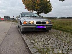 Silber Gebraucht 1994 BMW 316 Performance Coupé | 6.490 €