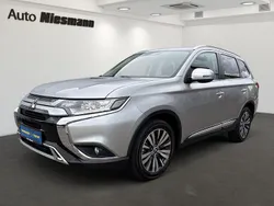 Silber Gebraucht 2020 Mitsubishi Outlander Active SUV | 22.460 € (Fairer Preis)