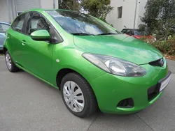 Grün Gebraucht 2008 Mazda 2 Independence Limousine | 2.450 € (Fairer Preis)