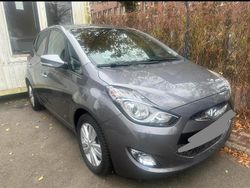 Grau Gebraucht 2012 Hyundai ix20 Kleinwagen | 9.000 €