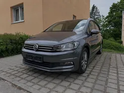 Grau Gebraucht 2017 VW Touran Sound Van / Kleinbus | 20.200 € (Guter Preis)