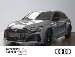 Grau Neu 2025 Audi RS3 Sportback Sport Kleinwagen | 62.560 €