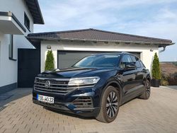 Blau Gebraucht 2018 VW Touareg SUV | 31.890 € (Guter Preis)