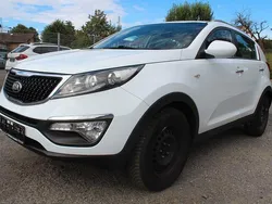 Weiß Gebraucht 2016 Kia Sportage Edition 7 SUV | 7.999 € (Guter Preis)