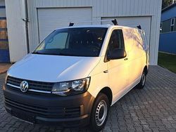 Candyweiß Gebraucht 2019 VW Transporter Van | 19.800 €
