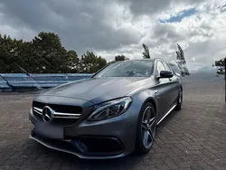 Grau Gebraucht 2017 Mercedes C63 AMG AMG Kombi | 40.900 € (Guter Preis)