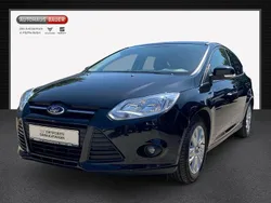 Schwarz Gebraucht 2011 Ford Focus Trend Limousine | 5.950 € (Teuer)