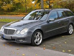 Grau Gebraucht 2008 Mercedes E280 Avantgarde Kombi | 7.450 € (Fairer Preis)