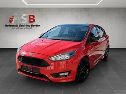 Rot Gebraucht 2018 Ford Focus ST-Line Limousine | 10.899 € (Guter Preis)