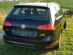 Schwarz Gebraucht 2014 VW Golf VII Trendline Kombi | 10.500 € (Etwas zu teuer)