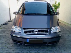 Grau Gebraucht 2009 VW Sharan United Van / Kleinbus | 6.000 € (Teuer)