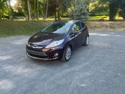 Rot Gebraucht 2010 Ford Fiesta Titanium Kleinwagen | 2.499 € (Fairer Preis)