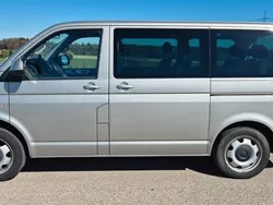 Beige Gebraucht 2012 VW T5 Comfortline Van | 19.990 €