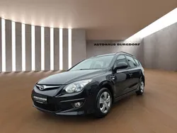 Schwarz Gebraucht 2012 Hyundai i30 Kombi | 5.499 € (Fairer Preis)