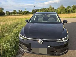 Schwarz Gebraucht 2023 VW Golf VIII Style Kleinwagen | 27.500 € (Fairer Preis)
