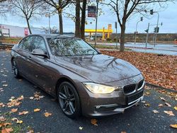 Braun Gebraucht 2013 BMW 320 Comfort Edition Limousine | 13.999 € (Fairer Preis)