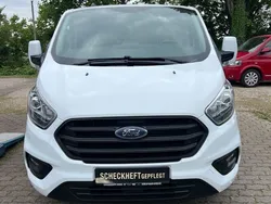 Weiß Gebraucht 2021 Ford Transit Custom Trend Van / Kleinbus | 22.000 € (Guter Preis)