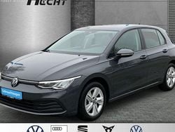 Grau Gebraucht 2022 VW Golf VIII Life Limousine | 20.790 € (Guter Preis)