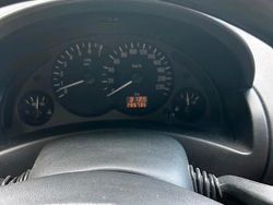 Gelb Gebraucht 2005 Opel Combo Van / Kleinbus | 1.000 €