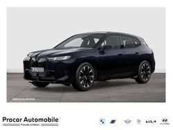 M carbonschwarz metallic Neu 2025 BMW iX M Sport SUV | 82.890 € (Guter Preis)