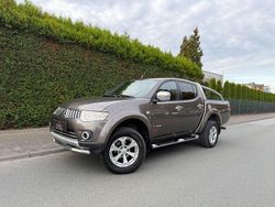 Braun Gebraucht 2011 Mitsubishi L200 Intense Abholung | 10.450 € (Etwas zu teuer)