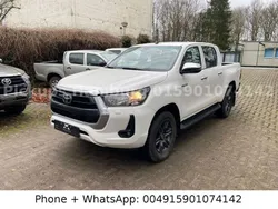 Silber metallic Gebraucht 2007 Toyota HiLux Abholung | 35.000 €