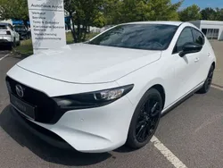 Arctic white Gebraucht 2024 Mazda 3 Homura-Line Limousine | 23.300 € (Superpreis)