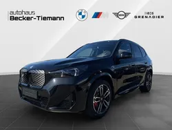 Schwarz Neu 2025 BMW iX1 Exclusive SUV | 52.500 € (Etwas zu teuer)
