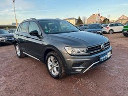 Grau Gebraucht 2020 VW Tiguan SUV | 26.000 € (Guter Preis)