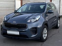 Grau Gebraucht 2017 Kia Sportage SUV | 14.750 € (Fairer Preis)