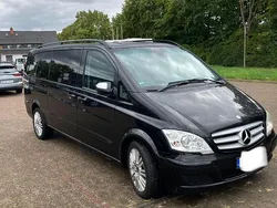 Schwarz Gebraucht 2011 Mercedes Viano Van / Kleinbus | 11.800 €