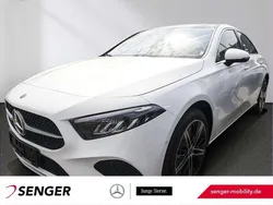 Unilack polarweiß Gebraucht 2024 Mercedes A250 Progressive Limousine | 34.270 € (Teuer)