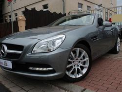 Silber Gebraucht 2014 Mercedes SLK200 Cabrio | 18.999 € (Guter Preis)